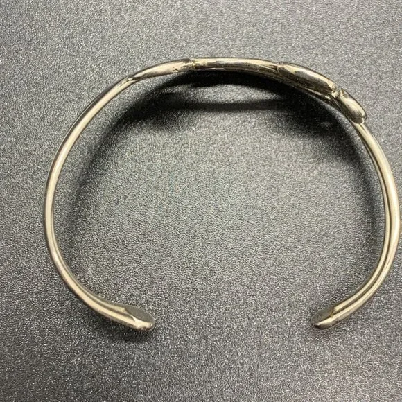 Vintage Silver Tone Modern Organic Swirly Freeform Cuff Bracelet - Picture 4 of 4